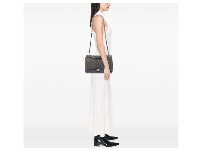 Chanel Gray Maxi Classic Caviar Single Flap Marrom Cinza antracite - vista 6