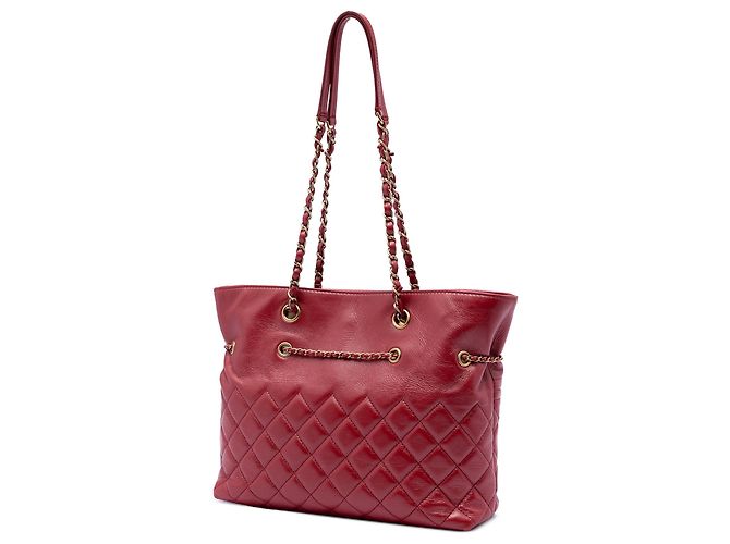 Tote Chanel Red CC em couro de vitelo matelassê com zíper frontal, cordão de ajuste e corrente Vermelho - vista 2