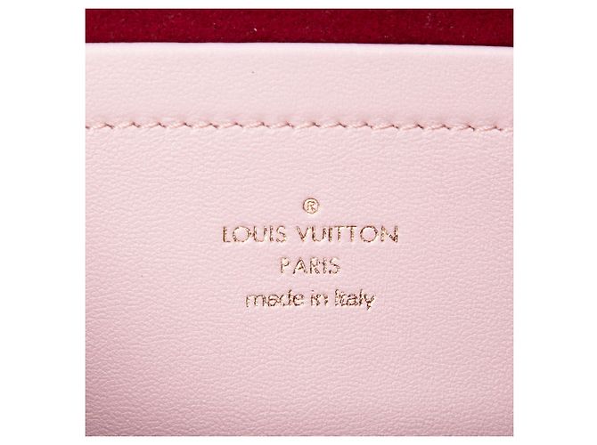 Louis Vuitton Pochette Coussin aus rosa Monogramm-Präge-Lammleder Pink - Ansicht 5