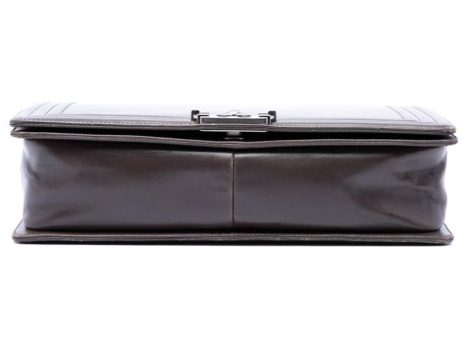 Chanel Boy Flap in pelle di vitello lucida marrone Large Marrone scuro - vista 3