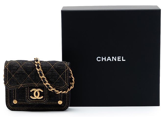 Chanel Blue Mini Gestepptes Denim Double You Kartenetui mit Kette Blau Marineblau - Ansicht 7