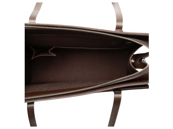 Louis Vuitton Marrone Epi Croisette PM Marrone scuro - vista 4