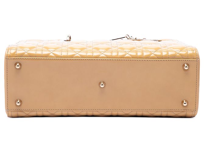 Dior Beige Large Patent Cannage Lady Dior - vista 3
