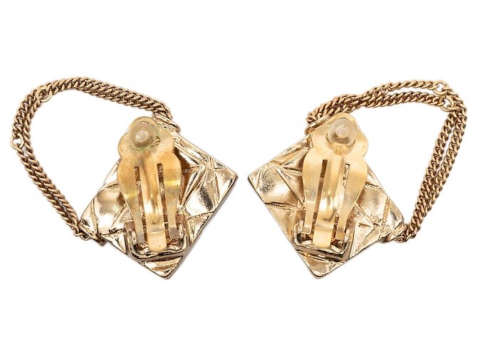 Orecchini a clip Chanel Gold CC placcati oro trapuntati D'oro - vista 2