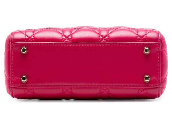 Lady Dior Mini in agnello cannage rosa di Dior - vista 3