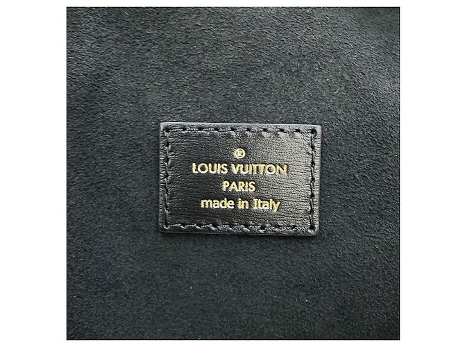 Borsa Louis Vuitton Monogram Game On Vanity PM Nero - vista 15