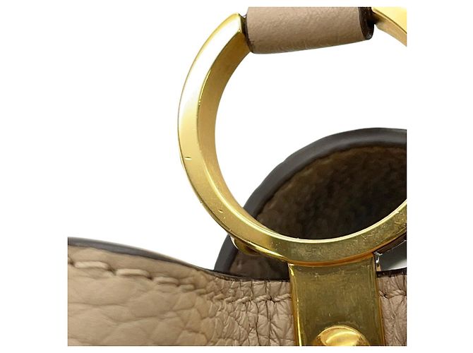 Borsa Louis Vuitton Capucines BB - vista 13
