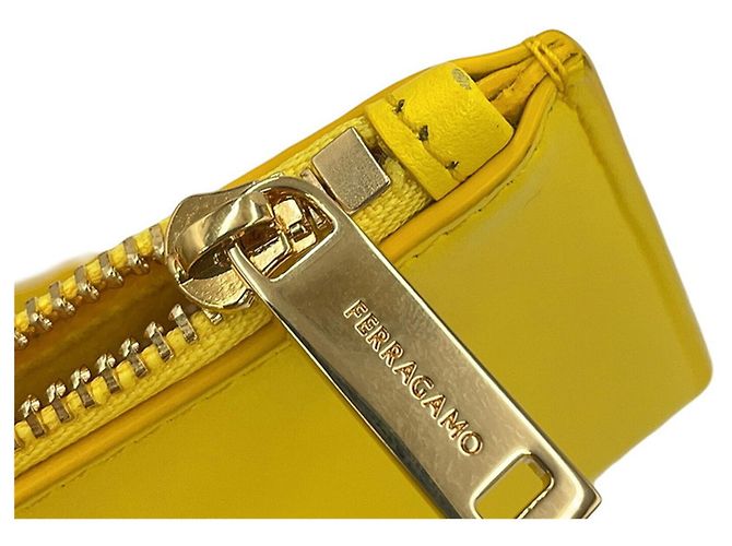 Salvatore Ferragamo Charming Small Leather Tote Bag Gelb - Ansicht 14