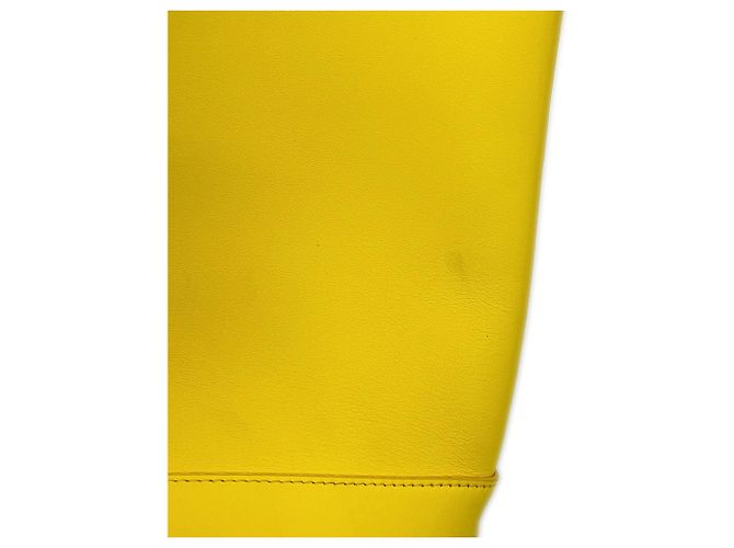Salvatore Ferragamo Charming Small Leather Tote Bag Gelb - Ansicht 7