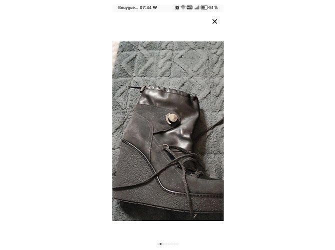 Moncler Stivali con Zeppa in Pelle e Camoscio Nero - vista 2
