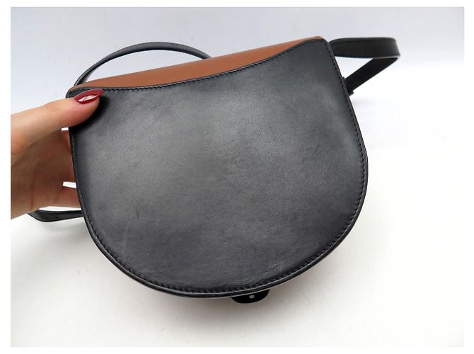 BORSA A MANO LOEWE HEEL DUO A894A01X02 IN PELLE MARRONE & NERO TRACULLA - vista 14