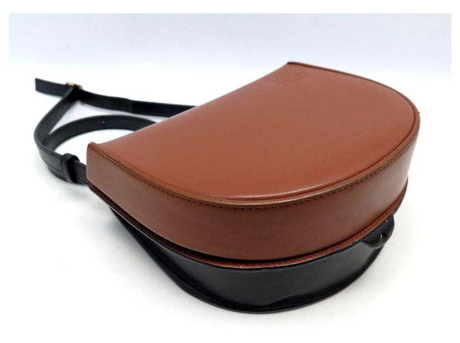 BORSA A MANO LOEWE HEEL DUO A894A01X02 IN PELLE MARRONE & NERO TRACULLA - vista 3
