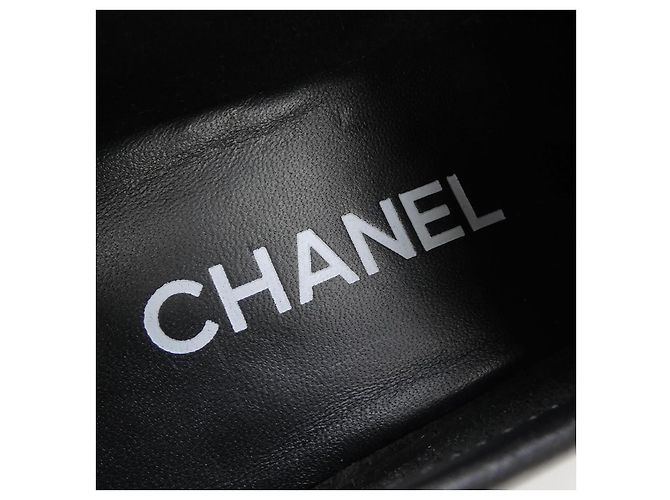 Mocassini CHANEL Mocassini in pelle di vitello Nero - vista 6