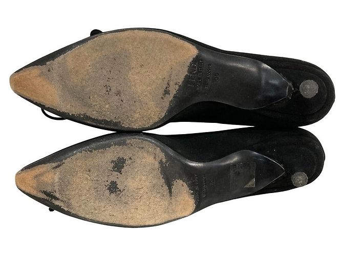 Décolleté in scamosciato con punta a punta Fendi Nero - vista 6
