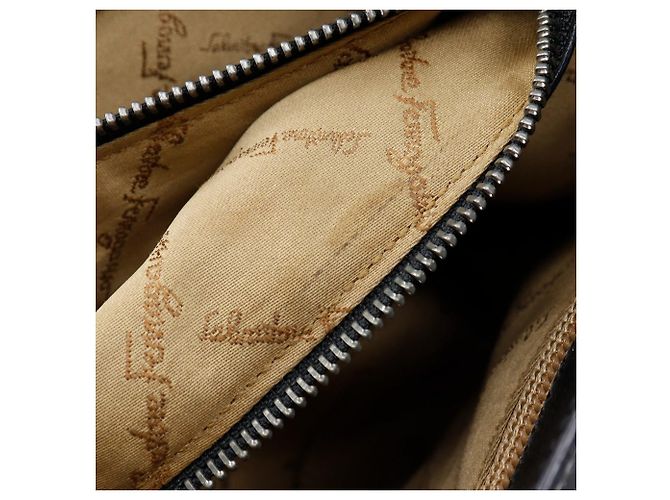 Borsa Salvatore Ferragamo Gancini Saffiano Nero - vista 10