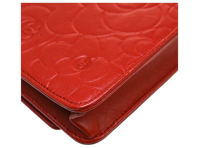 Wallet On Chain Cartera con cadena Chanel Camellia de piel Roja - vista 6