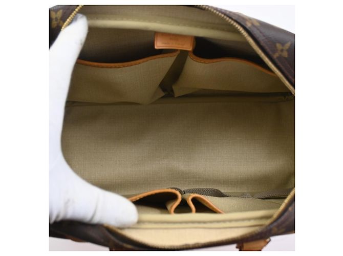 Louis Vuitton Deauville Monogram Canvas 34 Marrone - vista 5