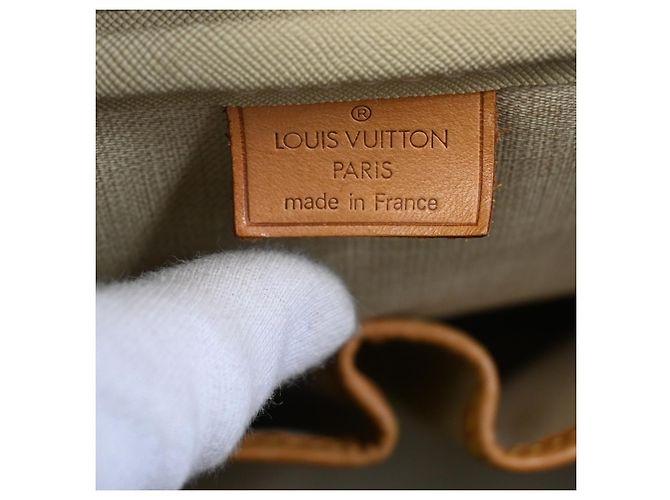 Louis Vuitton Deauville Monogram Canvas 34 Marrone - vista 6