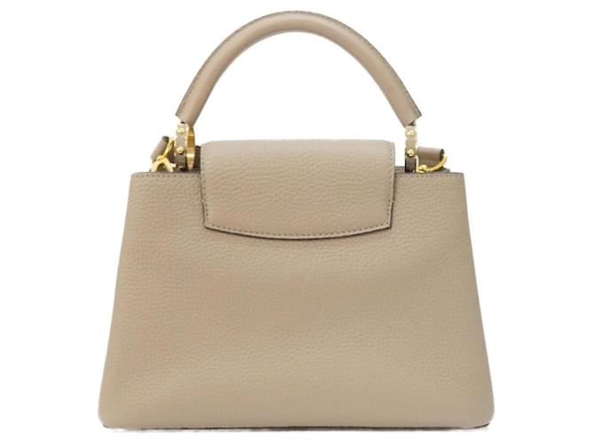 Borsa Louis Vuitton Capucines BB - vista 2