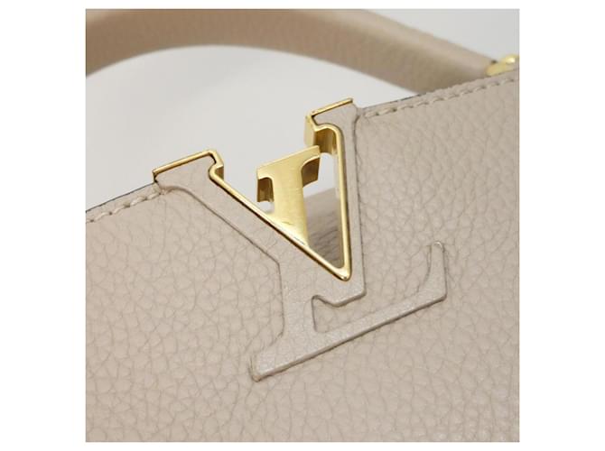 Borsa Louis Vuitton Capucines BB - vista 5