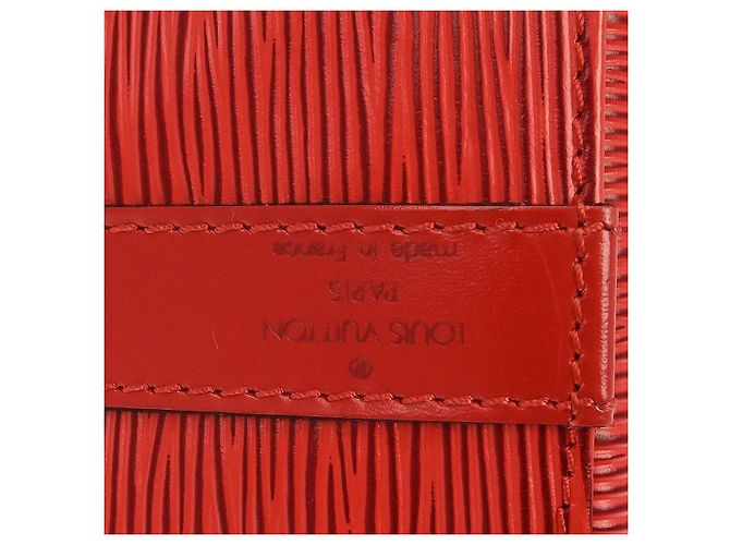 Borsa Louis Vuitton Noe in pelle Epi Large Rosso - vista 5