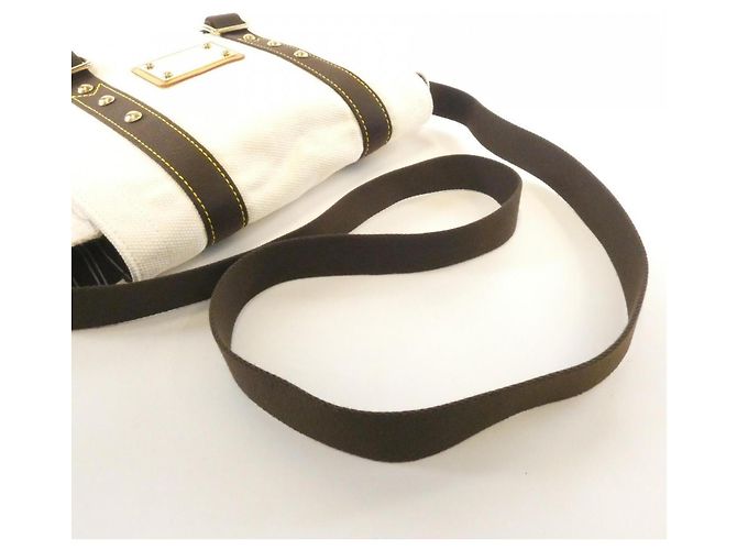Borsa a Spalla Louis Vuitton Antigua Buzas PM Bianco - vista 6