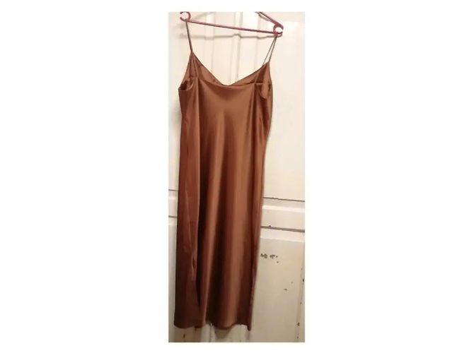 Autre Marque Robe Midi Satin Terracotta Red Herring Bordeaux - vue 3