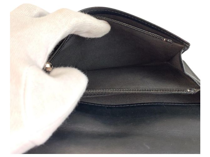 Langer Chanel Coco Mark Ledergeldbörse in Schwarz - Ansicht 5
