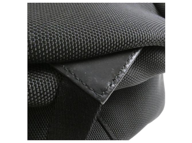 Gucci 495558 KWTIN Zaino Nero - vista 7