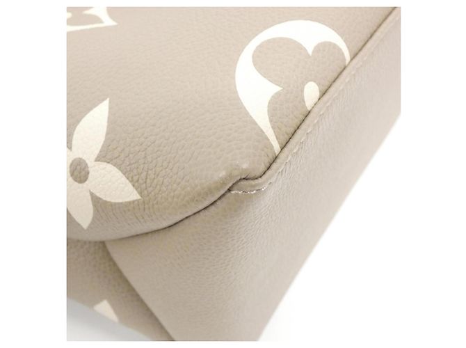 Borsa Louis Vuitton Bicolor Monogram Empreinte Petit Palais PM Grigio - vista 2