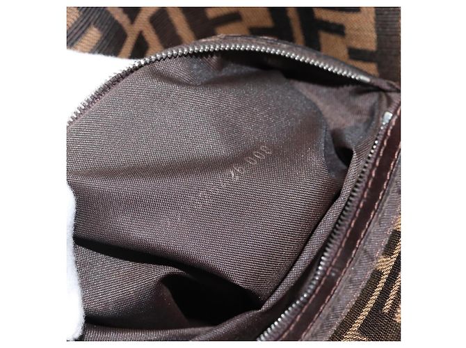 Borsa a Spalla FENDI Mamma Baguette in Tela Zucca Nero Marrone Argento Auth 183887SAM - vista 11