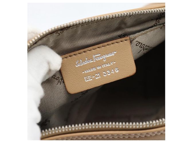 Borsa a Spalla Salvatore Ferragamo Gancini in Pelle Beige Argento Auth BA13171 - vista 12