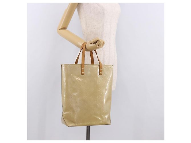 LOUIS VUITTON Borsa Monogram Vernis Reade MM Beige M91141 LV Auth 184220 - vista 22