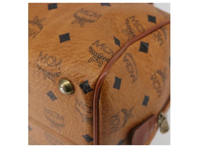 Borsa Boston MCM Vicetos Logogram PVC Pelle Marrone Oro Auth 182670 D'oro - vista 15