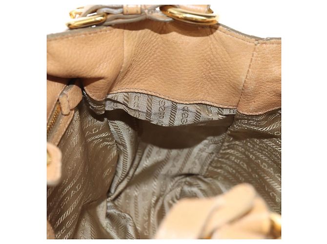 Borsa a Spalla PRADA in Pelle Beige Oro Auth 183307SAV D'oro - vista 20