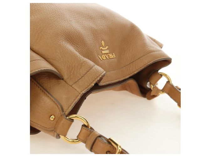 Borsa a Spalla PRADA in Pelle Beige Oro Auth 183307SAV D'oro - vista 6