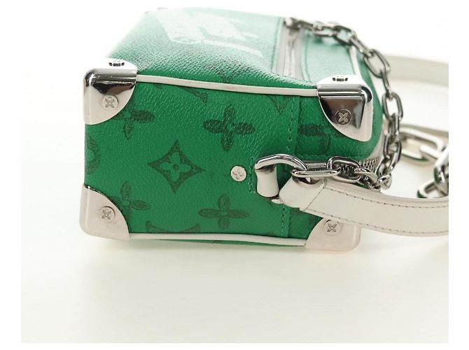 LOUIS VUITTON Monogram Everyday Mini Soft Trunk Bag Green M80816 Auth 182630M Verde Monogramma - vista 4