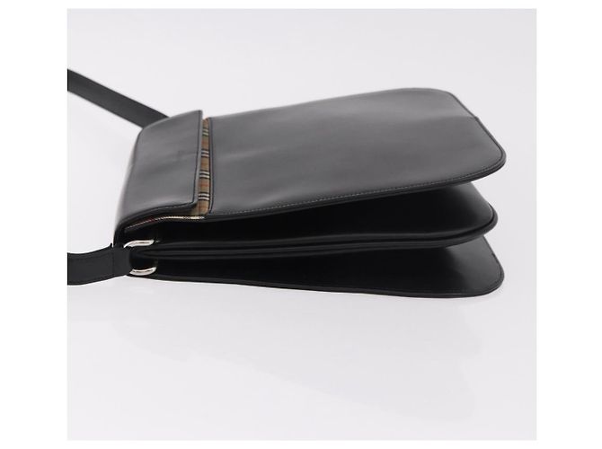 Borsa a Spalla Burberry in Pelle Nera Argento Auth 184472A Nero - vista 4