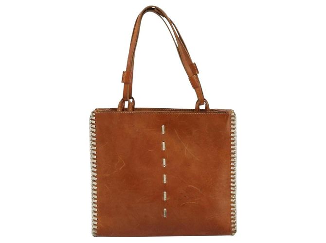 Bolsa de mão Miu Miu em couro marrom Auth 182176 - vista 2