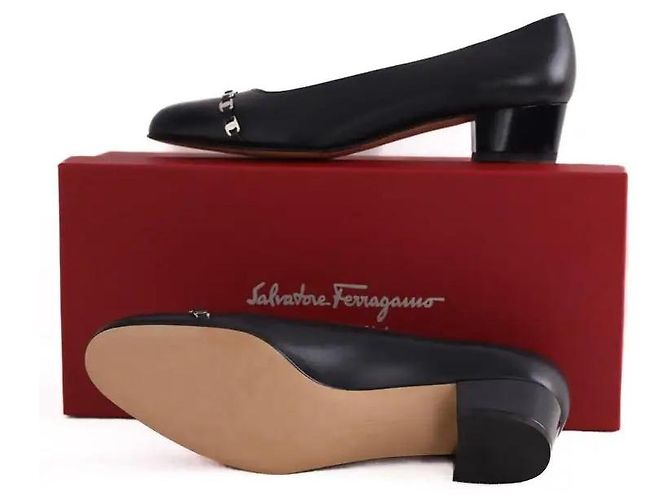 Salvatore Ferragamo Tacchi blu navy - vista 8