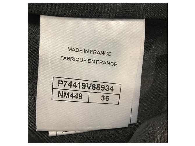 Chaqueta Chanel de lana y lino a rayas Negro / Blanco / Rosa 2023 con botones con logo CC - vista 5
