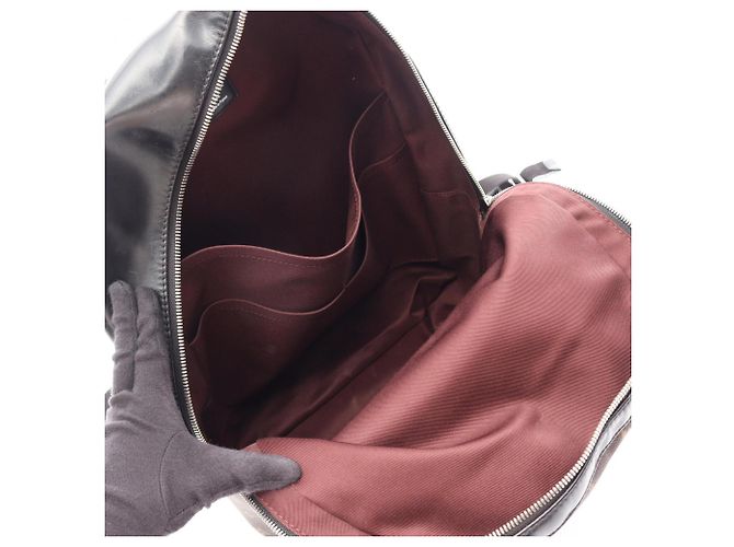 Mochila Louis Vuitton Josh Castaño Negro Monograma - vista 3