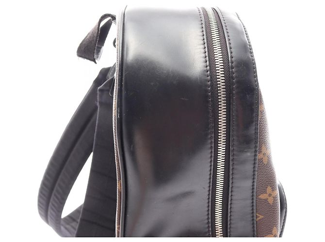 Mochila Louis Vuitton Josh Castaño Negro Monograma - vista 9