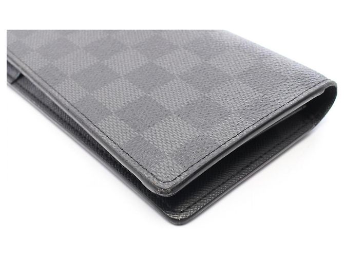 Louis Vuitton Portefeuille Brazza Damier Graphite Bi-fold Long Wallet Black - view 8