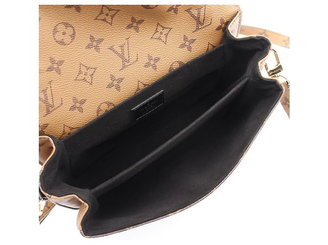 Borsa 2-Way Louis Vuitton Pochette Metis MM Monogram Reverse Marrone Nero - vista 3