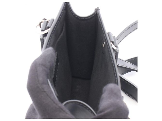 Borsa Louis Vuitton Petite Sac Plat Nero - vista 3