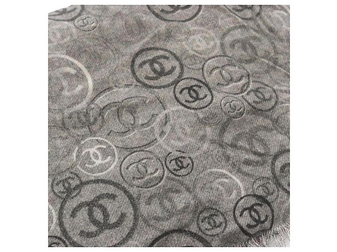 Stola in cashmere Chanel Coco Mark Marrone Nero - vista 2