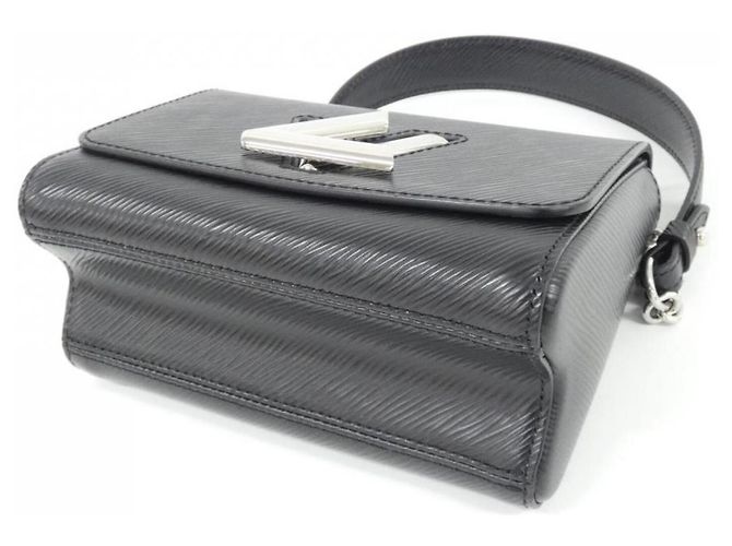 Borsa a Spalla Louis Vuitton Epi Twist PM M21118 Nero - vista 3