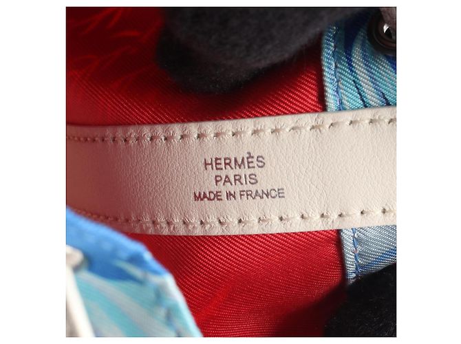 Hermès Borsa a Spalla Tiny Soie Coeur Hermes Bianco Blu Multicolore - vista 4