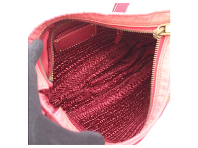 Borsa a mano in nylon rosa e pelle Saffiano Prada - vista 3